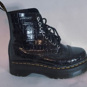 Navy Blue Dr. Marten Leather Combat Boots - US8 EU39